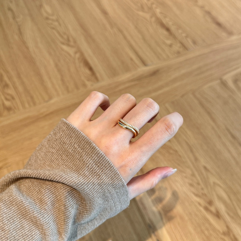 Double Gold Wave Ring